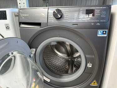 Transportation damaged Westinghouse WWW9024M5SA 9kg/5kg front load washer dryer combo - Second Hand Appliances Geebung